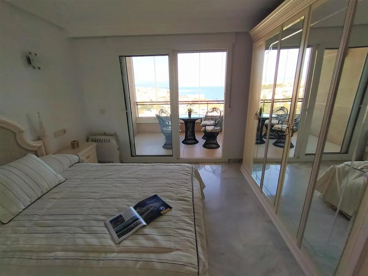 Vive Benalmadena Apartamento Coloso, Lujo Sobre El Mar, Playa 200 M. Apartment